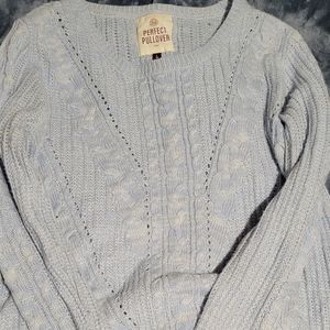 Light blue sweater Large